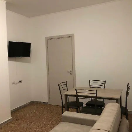 Leoncavallo House * ميلان