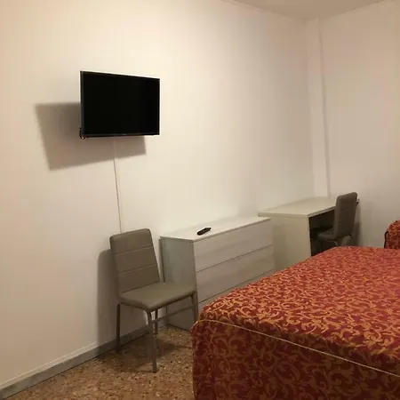 Leoncavallo House *